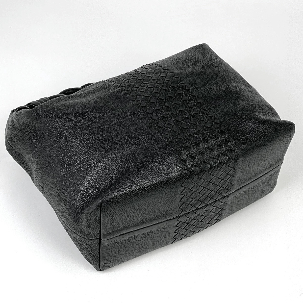 Bottega Veneta Woven Black Intrecciato Bag Hobo Leather Nappa Shoulder